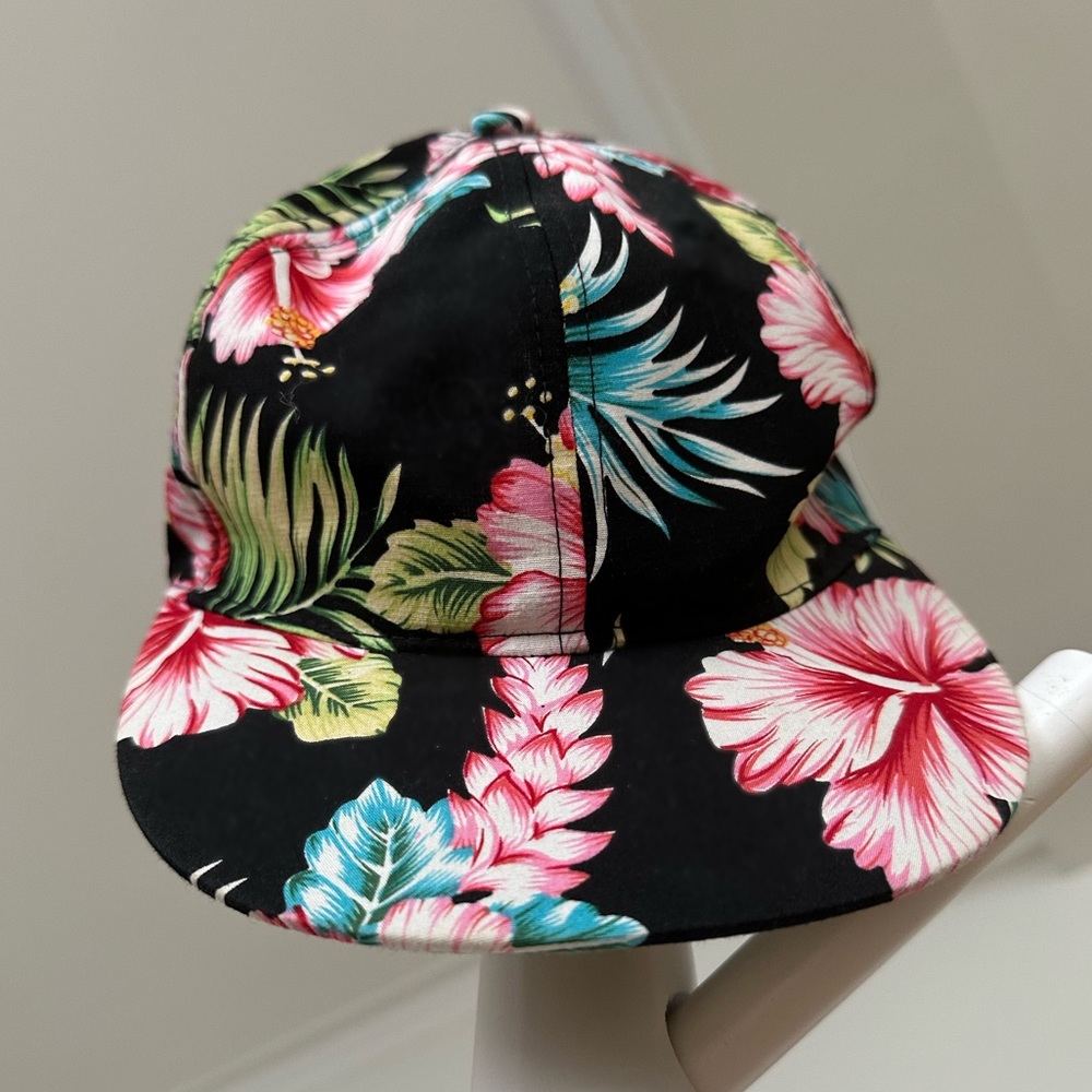 Unisex Adjustable Multi-Colored Tropical Floral Baseball Cap